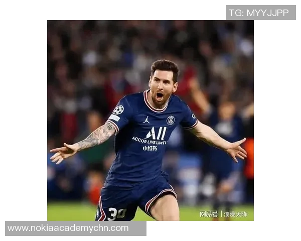 足球明星最新动态视频分享引发球迷热议与期待